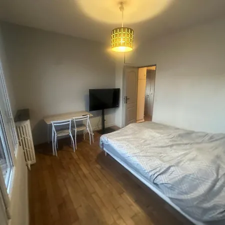 Privee Dans Maison 2 게스트하우스 *