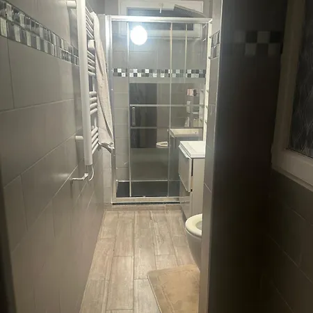 Privee Dans Maison 2 *