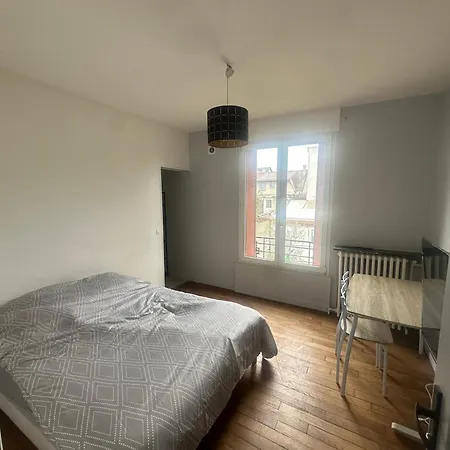 Privee Dans Maison 2 Aulnay-sous-Bois